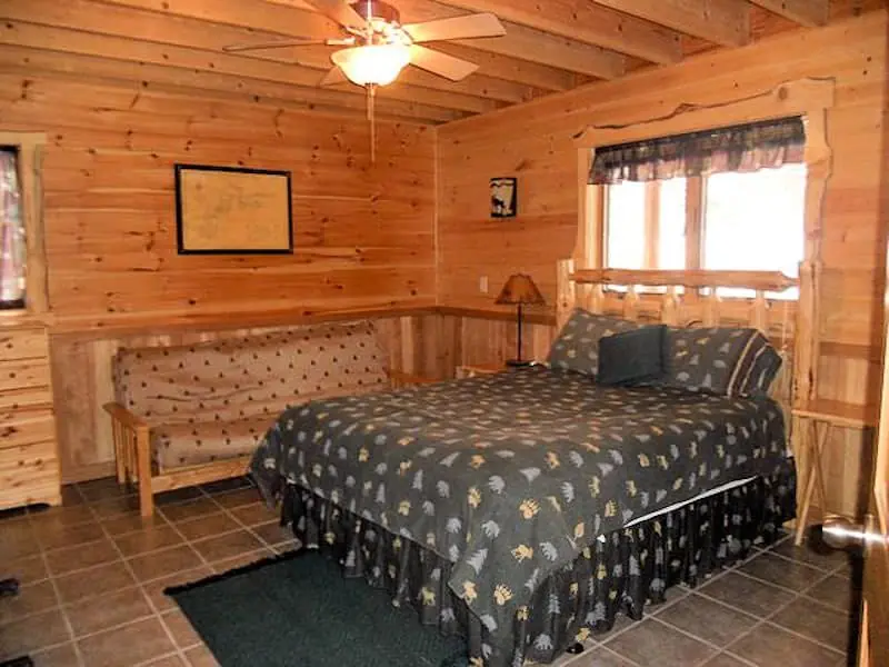 Farm Lake Home - Timber Trail Lodge and Resort