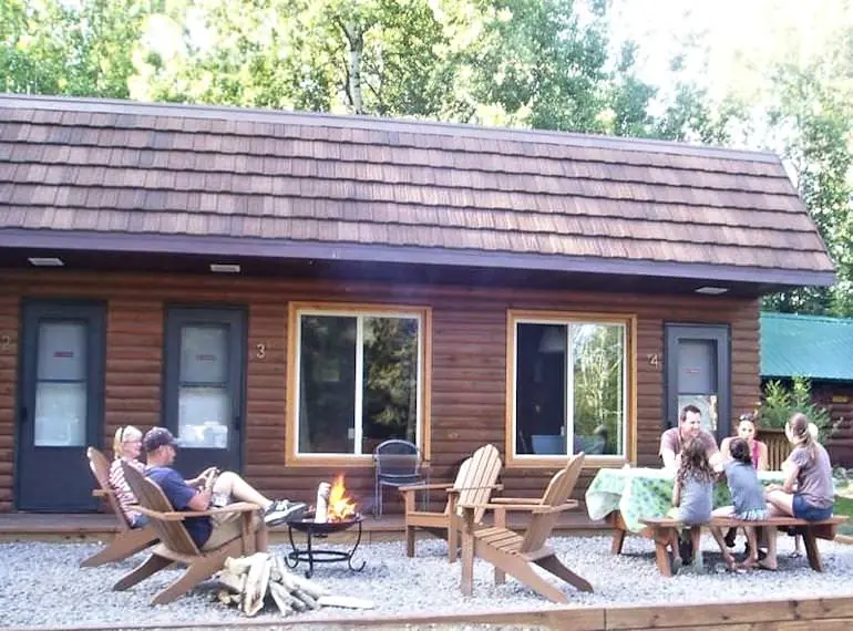 Jackpine Kitchenettes - Timber Trail Lodge and Resort