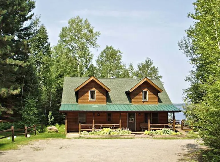 Diamond Willow Retreat - Timber Trail Lodge and Resort